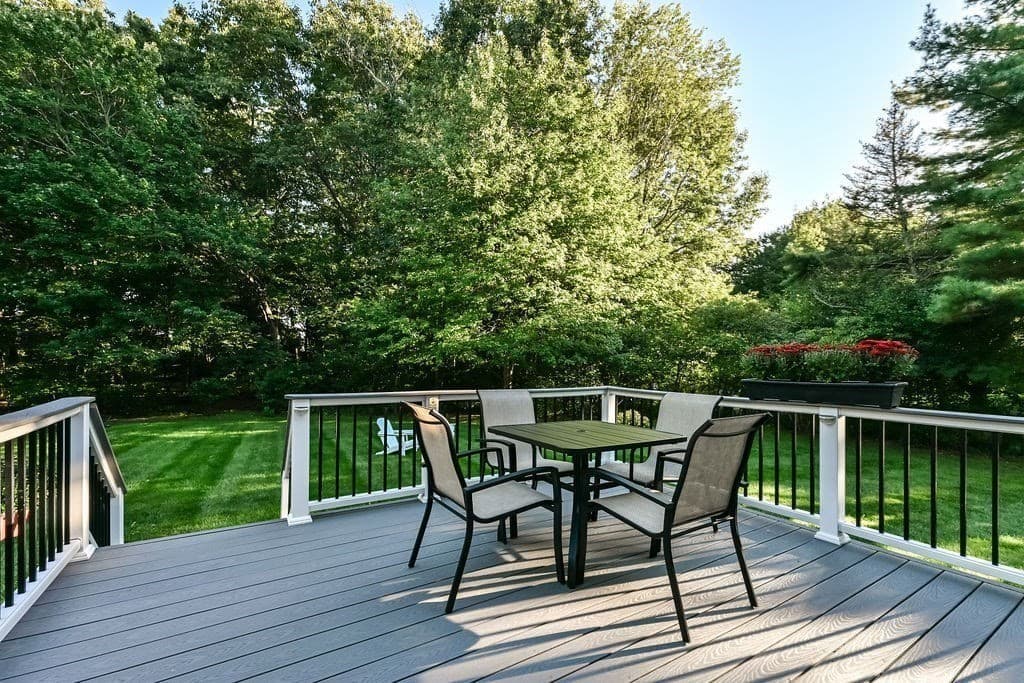 Single Family Residence at 7 Southpark Ln, Mansfield MA 02048, Mansfield, photo 32 of 42