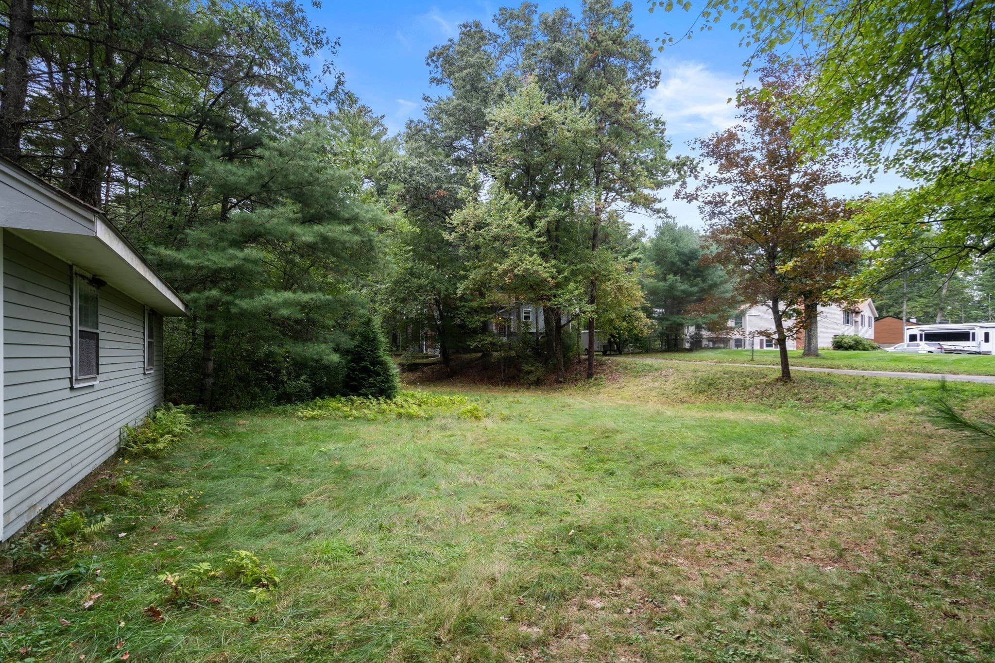 Single Family Residence at 145 White Pond Rd, Hudson MA 01749, Hudson, photo 30 of 36