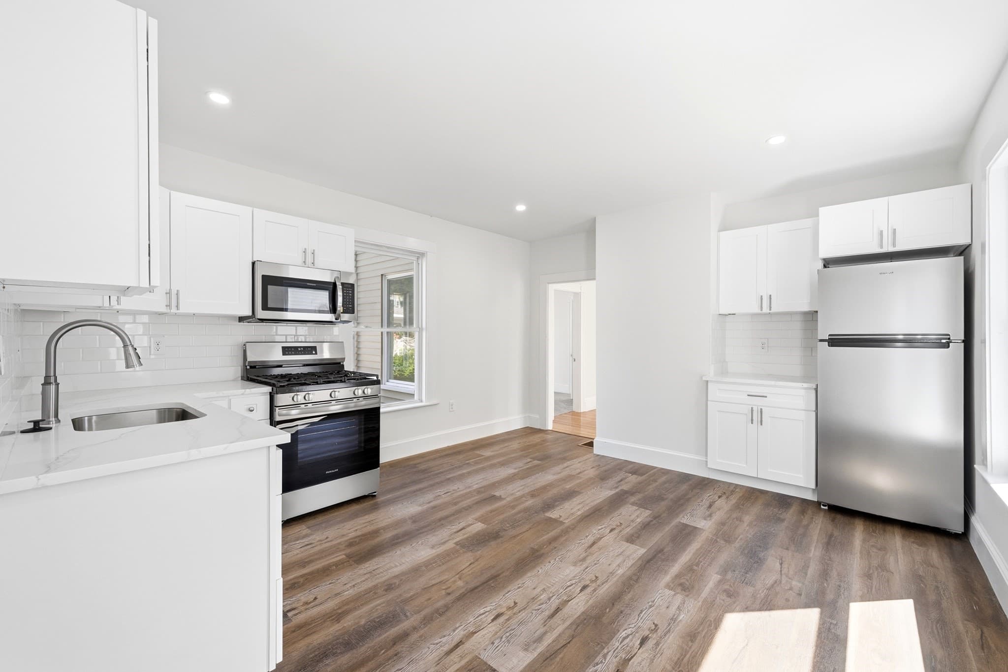 2 Family - 2 Units Up/Down at 24 Birch St, Lynn MA 01902, Lynn, photo 12 of 35