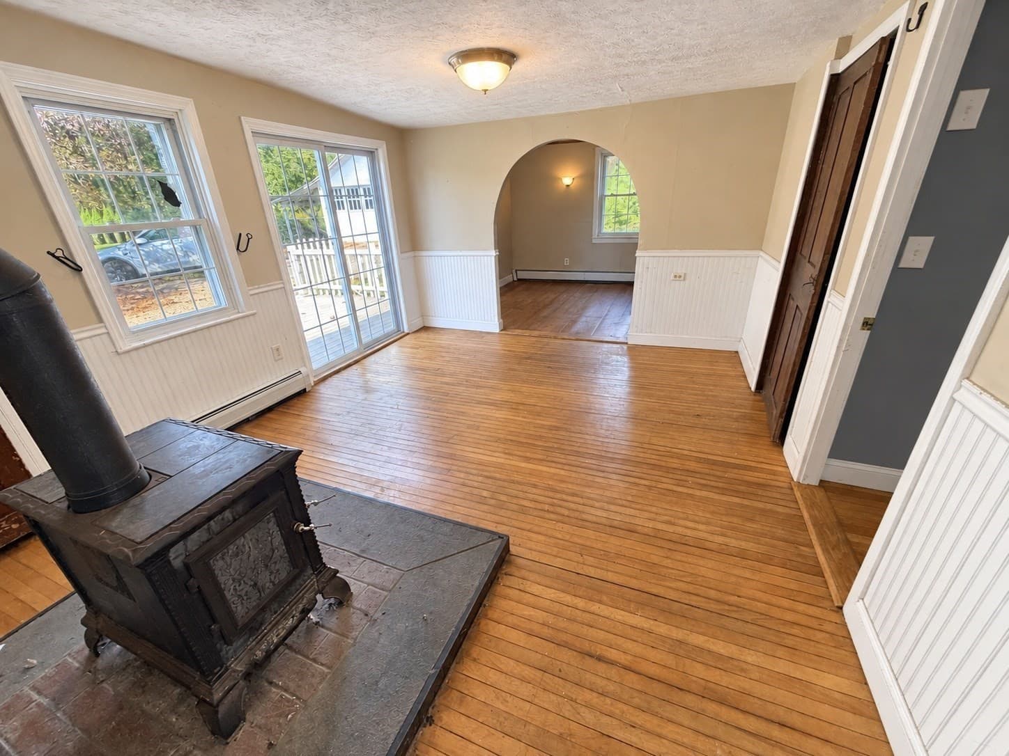 Single Family Residence at 137 Damon Rd, Ashby MA 01431, Ashby, photo 7 of 17