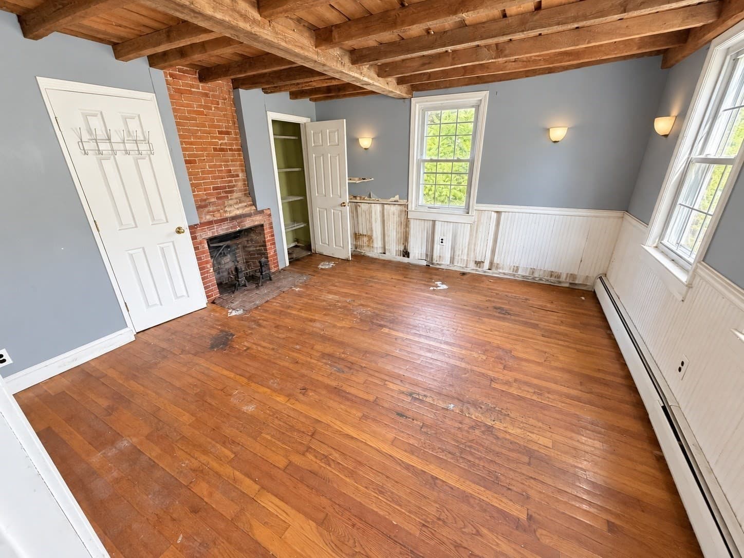 Single Family Residence at 137 Damon Rd, Ashby MA 01431, Ashby, photo 9 of 17