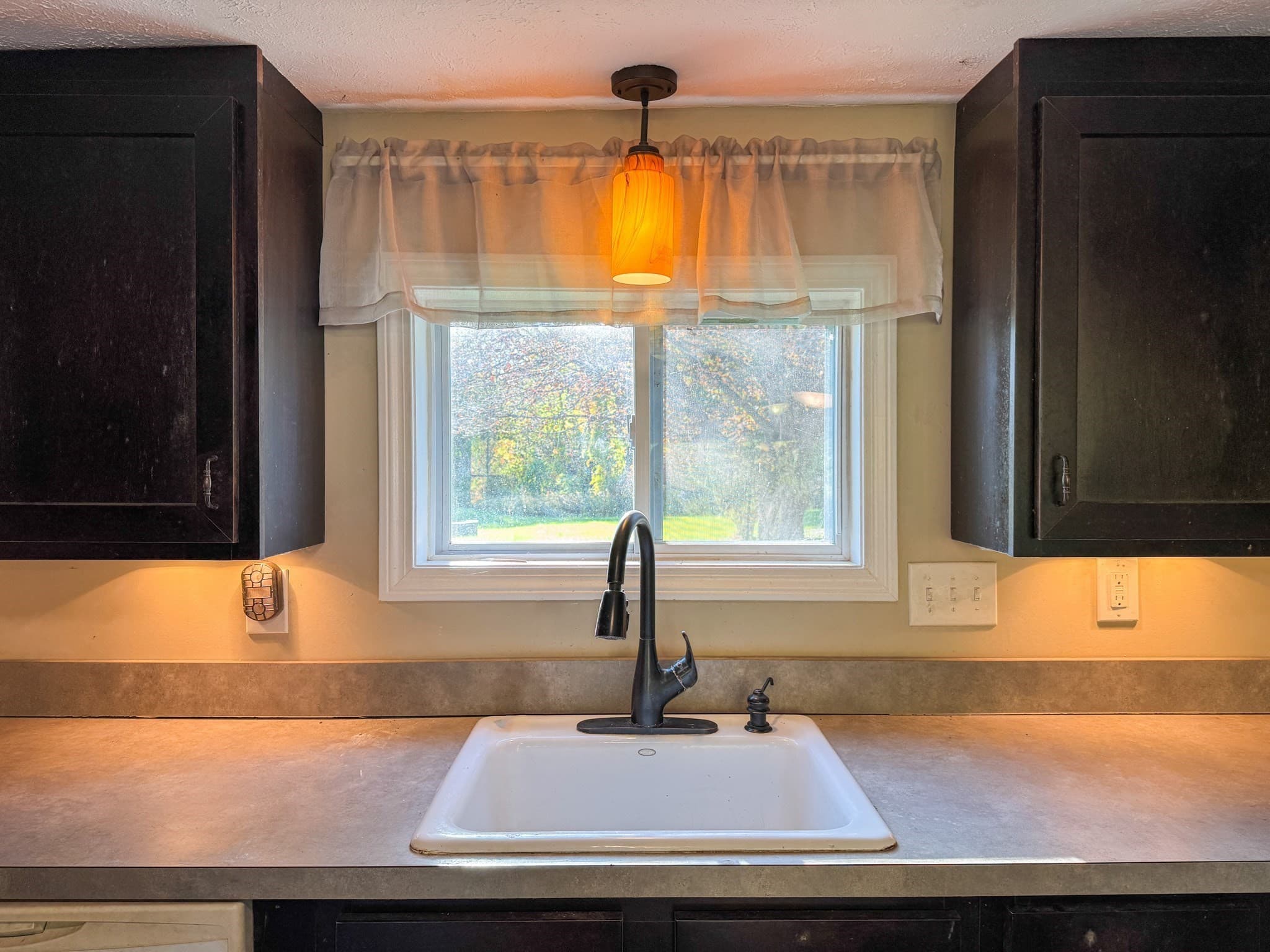Single Family Residence at 137 Damon Rd, Ashby MA 01431, photo 18 of 41