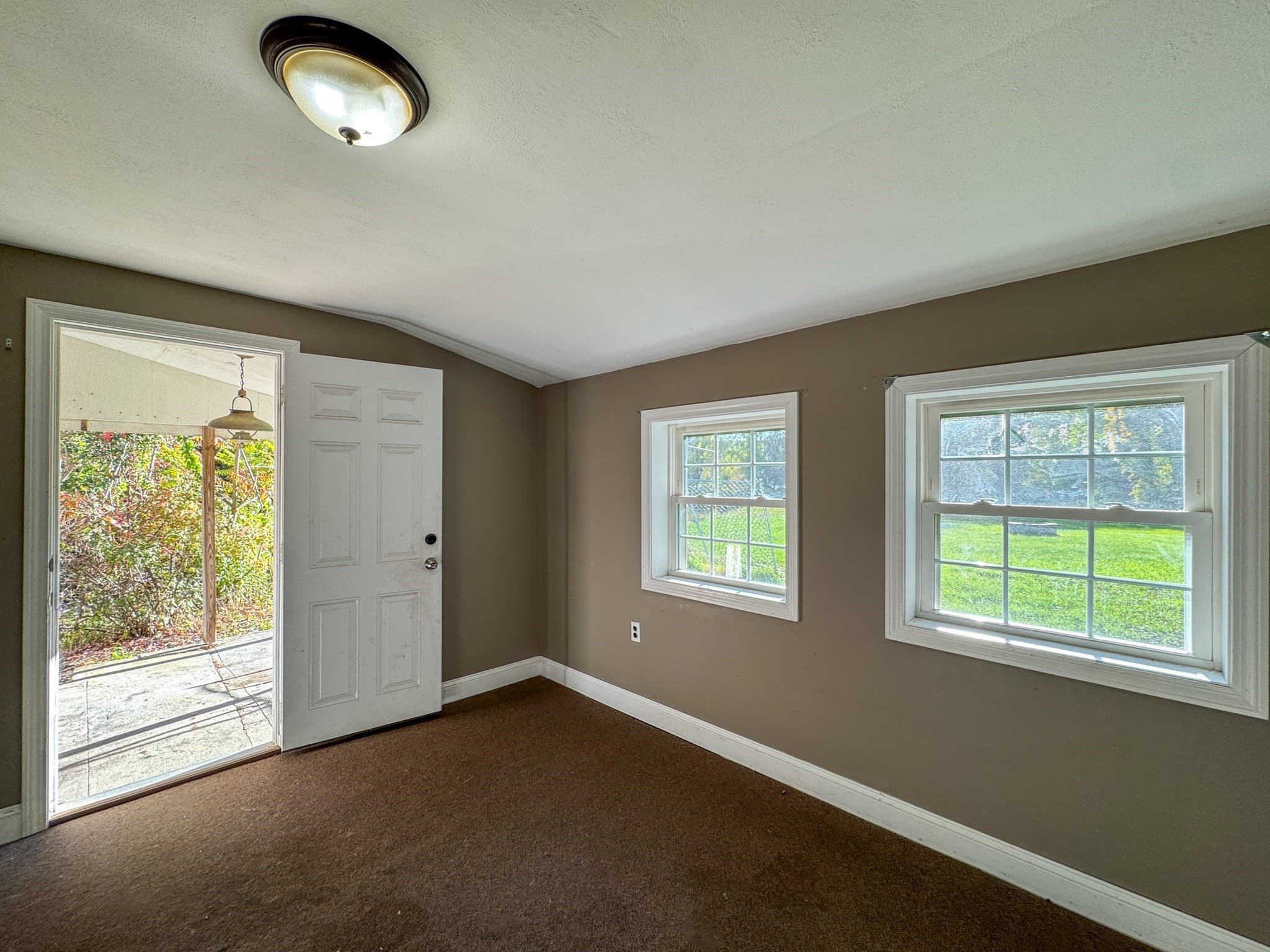 Single Family Residence at 137 Damon Rd, Ashby MA 01431, photo 31 of 41
