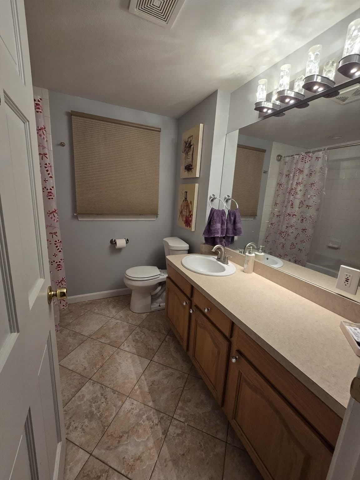 Single Family Residence at 20 Farm Pond Rd, Dracut MA 01826, Dracut, photo 17 of 36