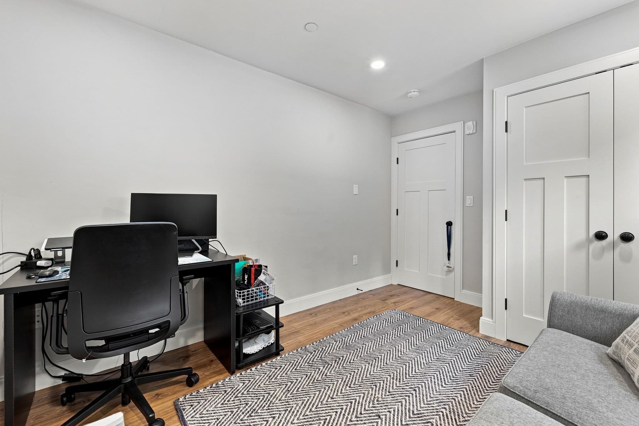 Condominium at 1721 Centre St # 204, Boston MA 02132, Boston, photo 23 of 31