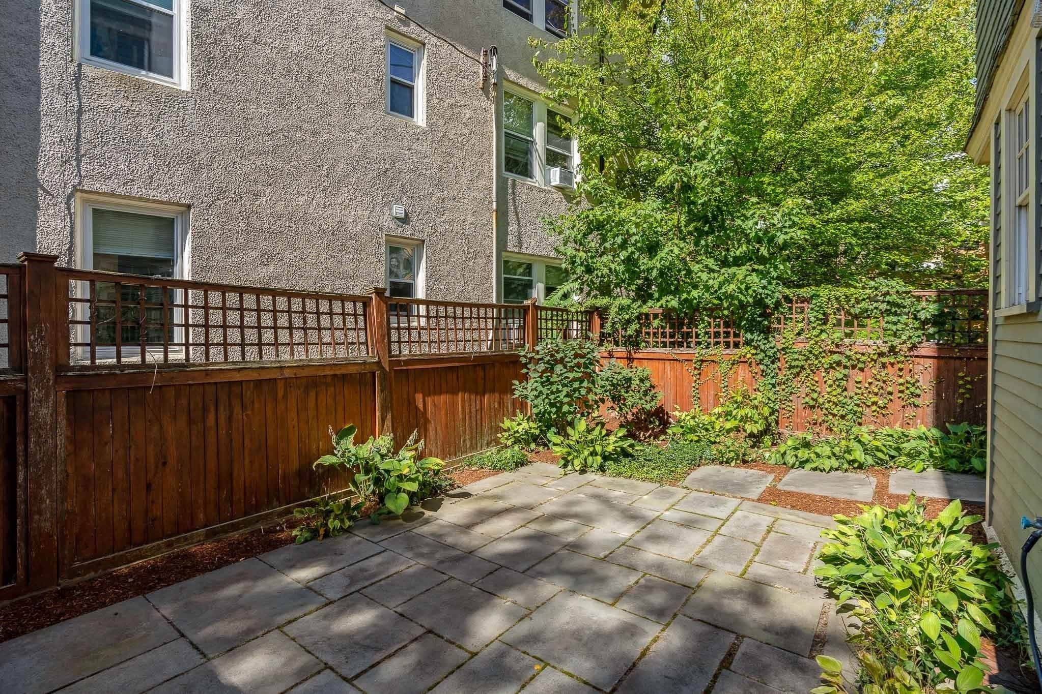 Condominium at 35 Gorham St # 35, Cambridge MA 02138, Cambridge, photo 31 of 34