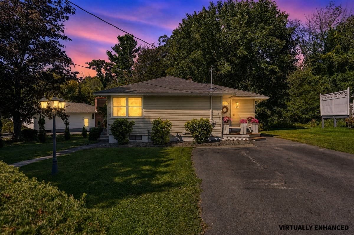 15 Brookman Street, Worcester MA 01606