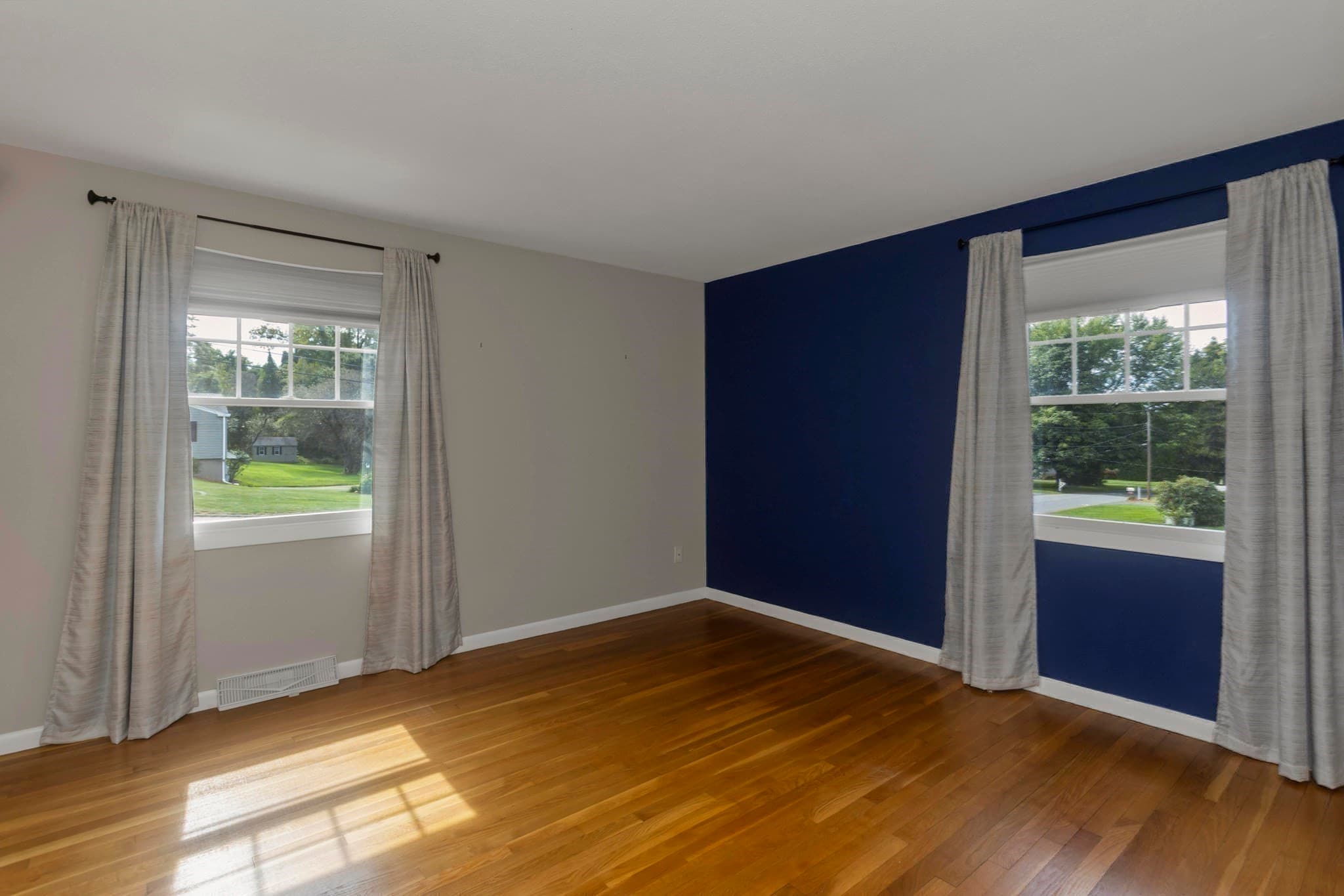 Single Family Residence at 14 Echo Valley Dr, Hampden MA 01036, Hampden, photo 18 of 42