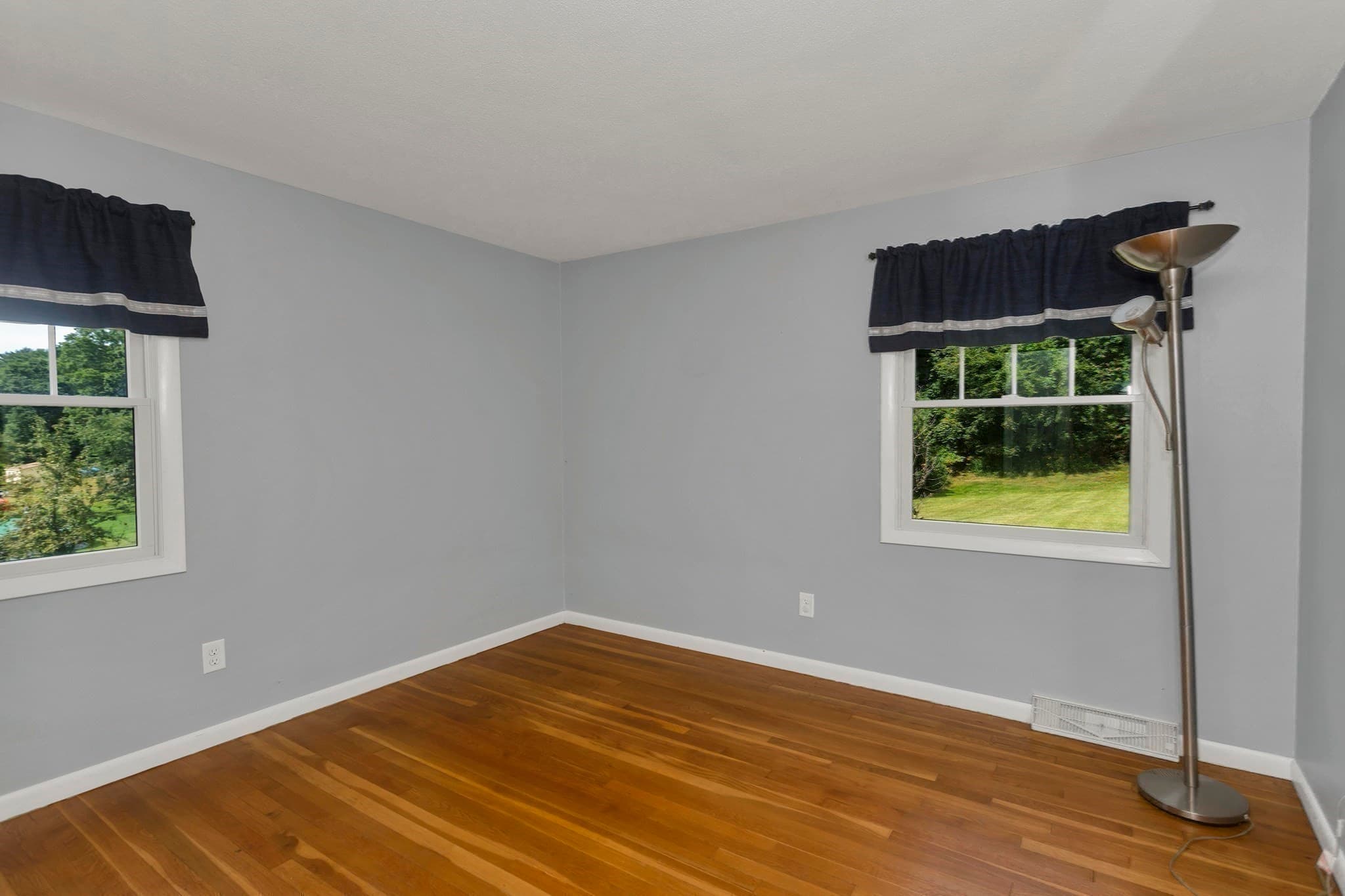 Single Family Residence at 14 Echo Valley Dr, Hampden MA 01036, Hampden, photo 21 of 42