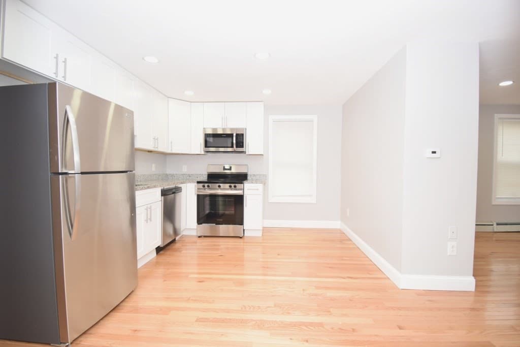 3 Family at 62 Westminster Street, Worcester MA 01605, Worcester, photo 9 of 28