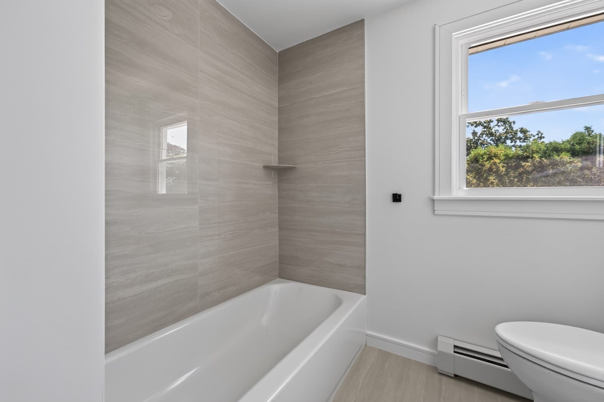 Single Family Residence at 585 N Eastern Ave, Fall River MA 02720, Fall River, photo 15 of 30