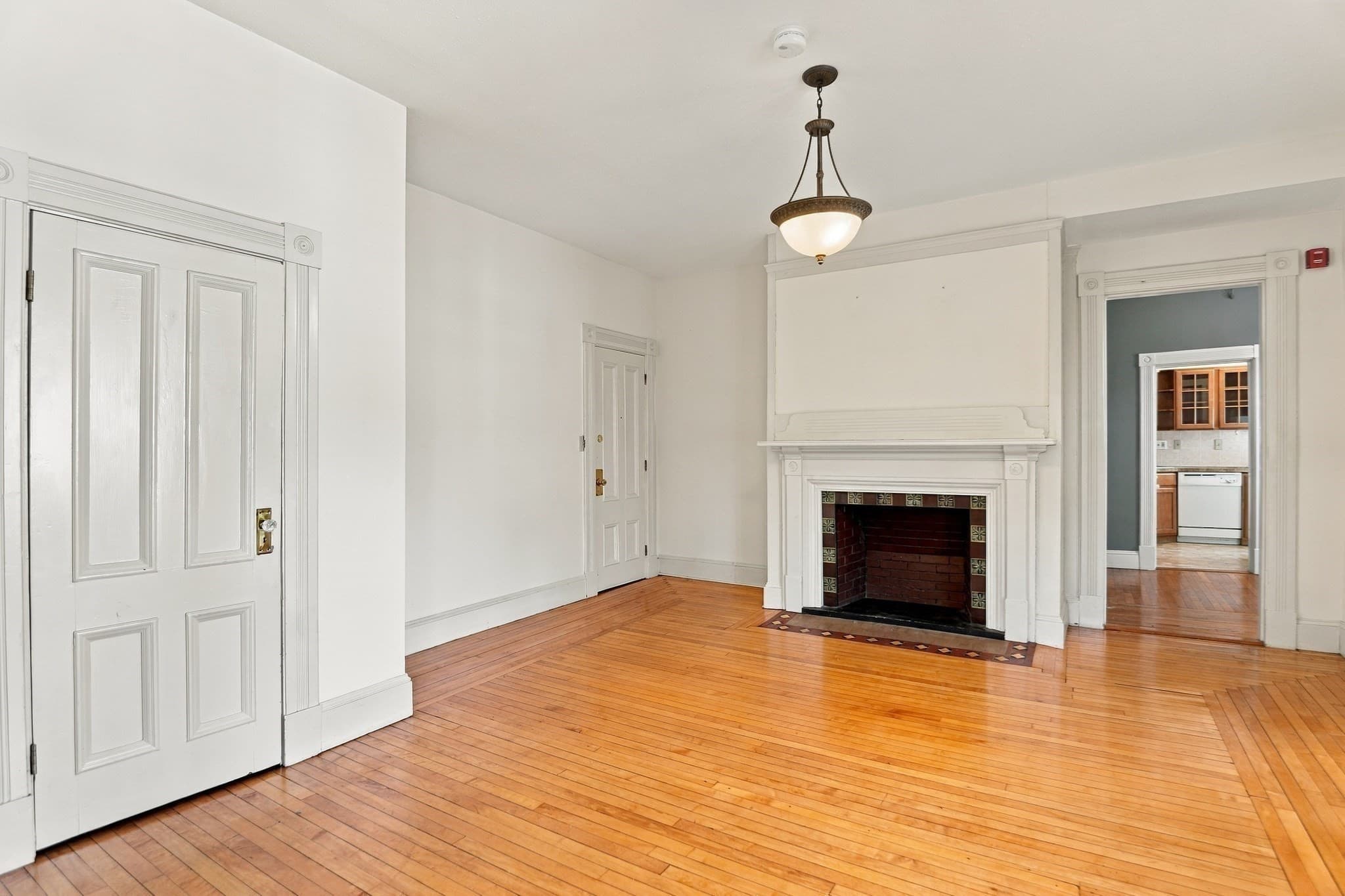 Condominium at 157 Nesmith Street # 9, Lowell MA 01852, Lowell, photo 5 of 32