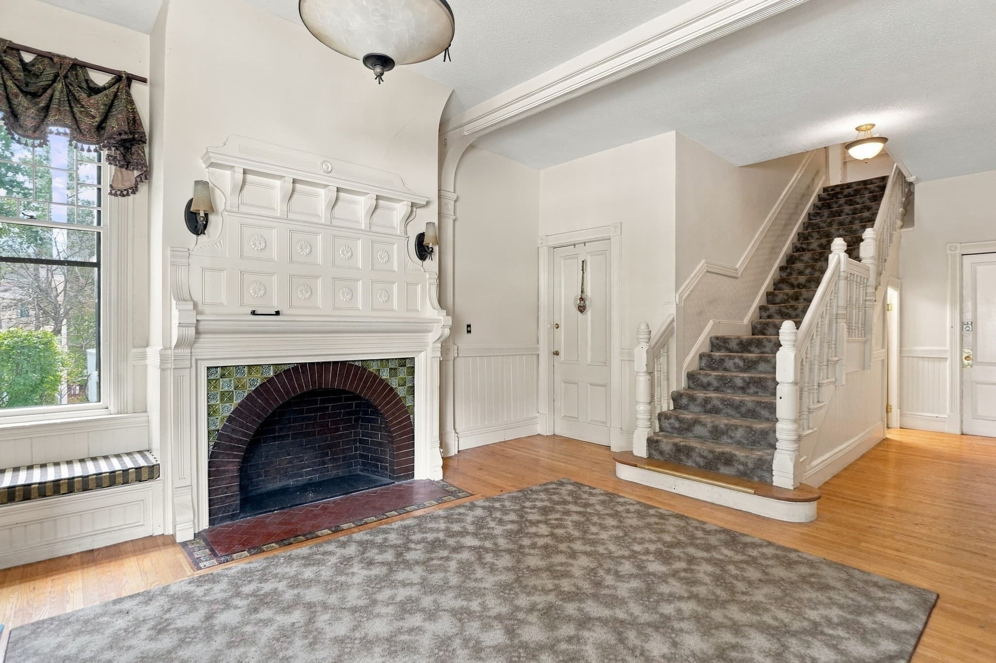Condominium at 157 Nesmith Street # 9, Lowell MA 01852, Lowell, photo 11 of 32