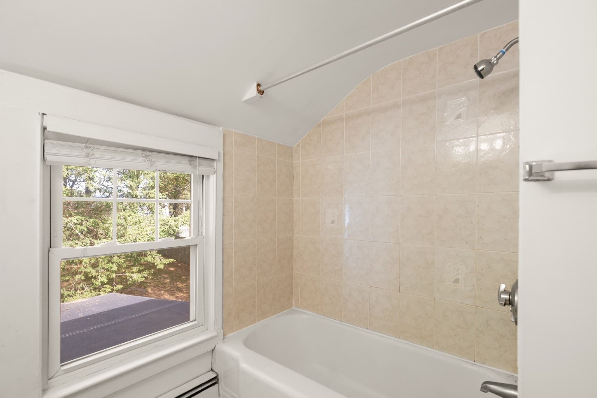 Single Family Residence at 21 Goldsmith Ave, Beverly MA 01915, Beverly, photo 27 of 37