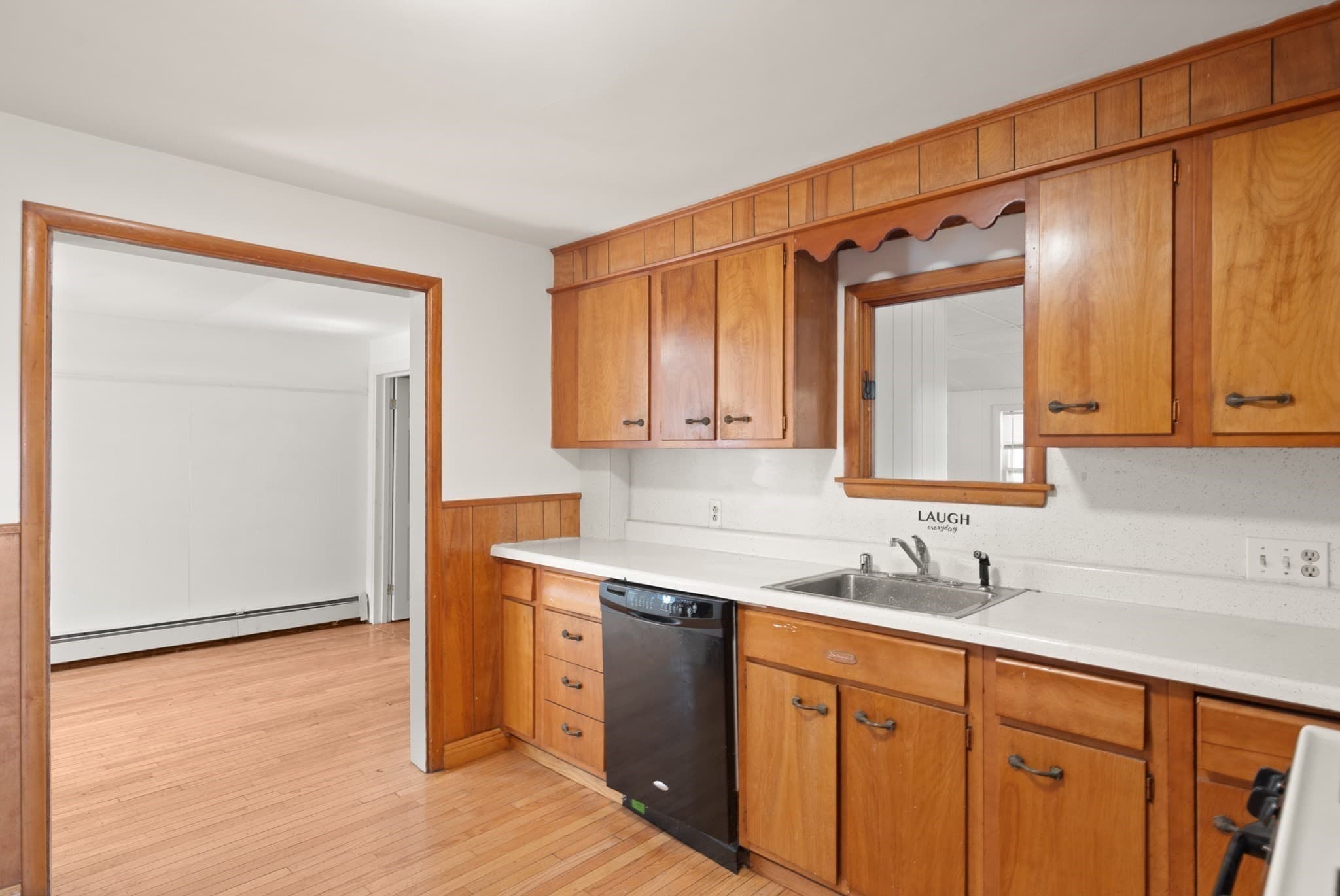 Single Family Residence at 21 Goldsmith Ave, Beverly MA 01915, Beverly, photo 13 of 37