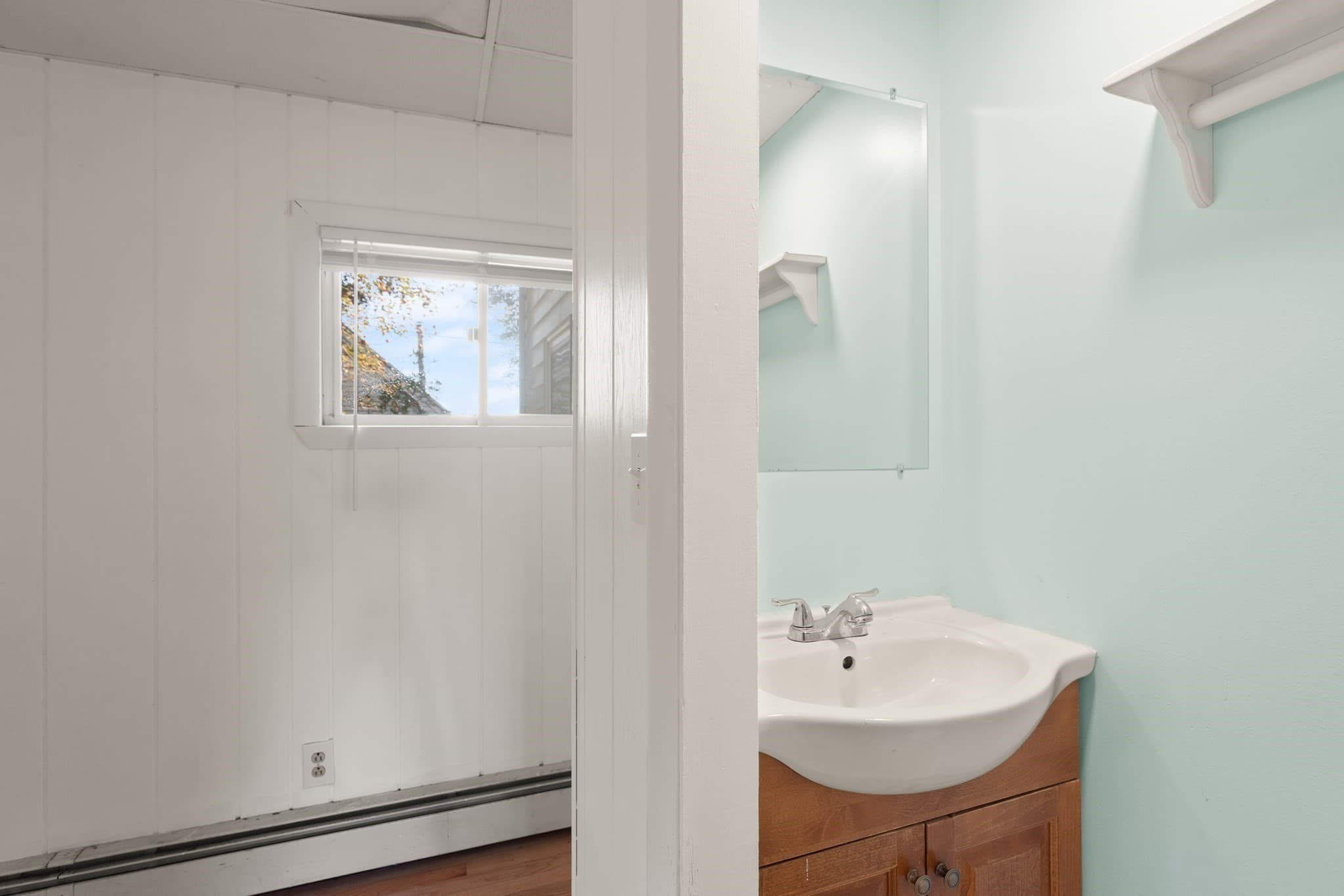 Single Family Residence at 21 Goldsmith Ave, Beverly MA 01915, Beverly, photo 29 of 37