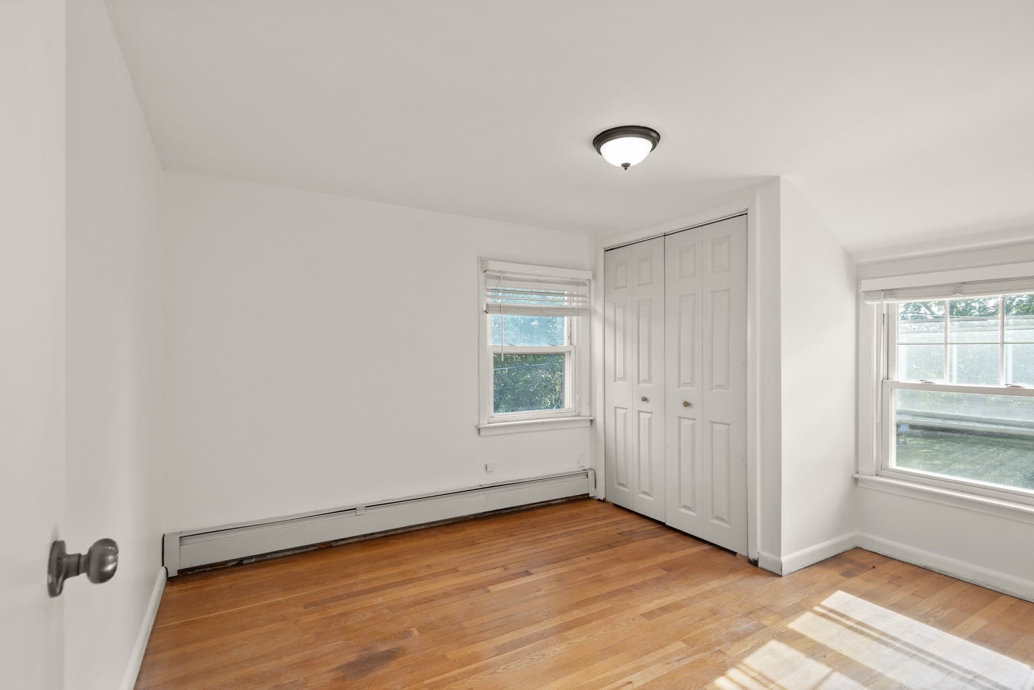 Single Family Residence at 21 Goldsmith Ave, Beverly MA 01915, Beverly, photo 25 of 37