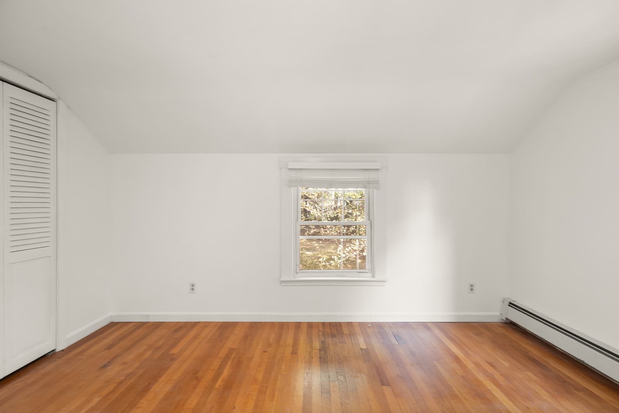Single Family Residence at 21 Goldsmith Ave, Beverly MA 01915, Beverly, photo 21 of 37