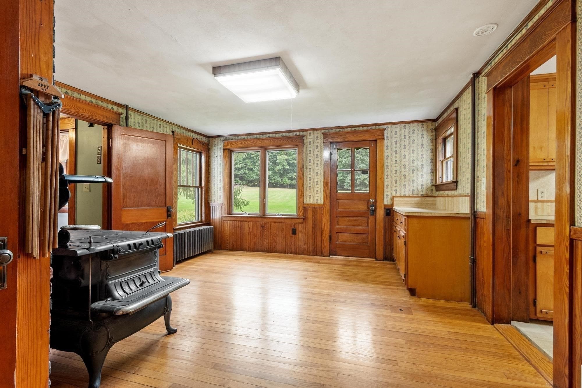 Single Family Residence at 95 Mill Street, Dunstable MA 01827, Dunstable, photo 11 of 40