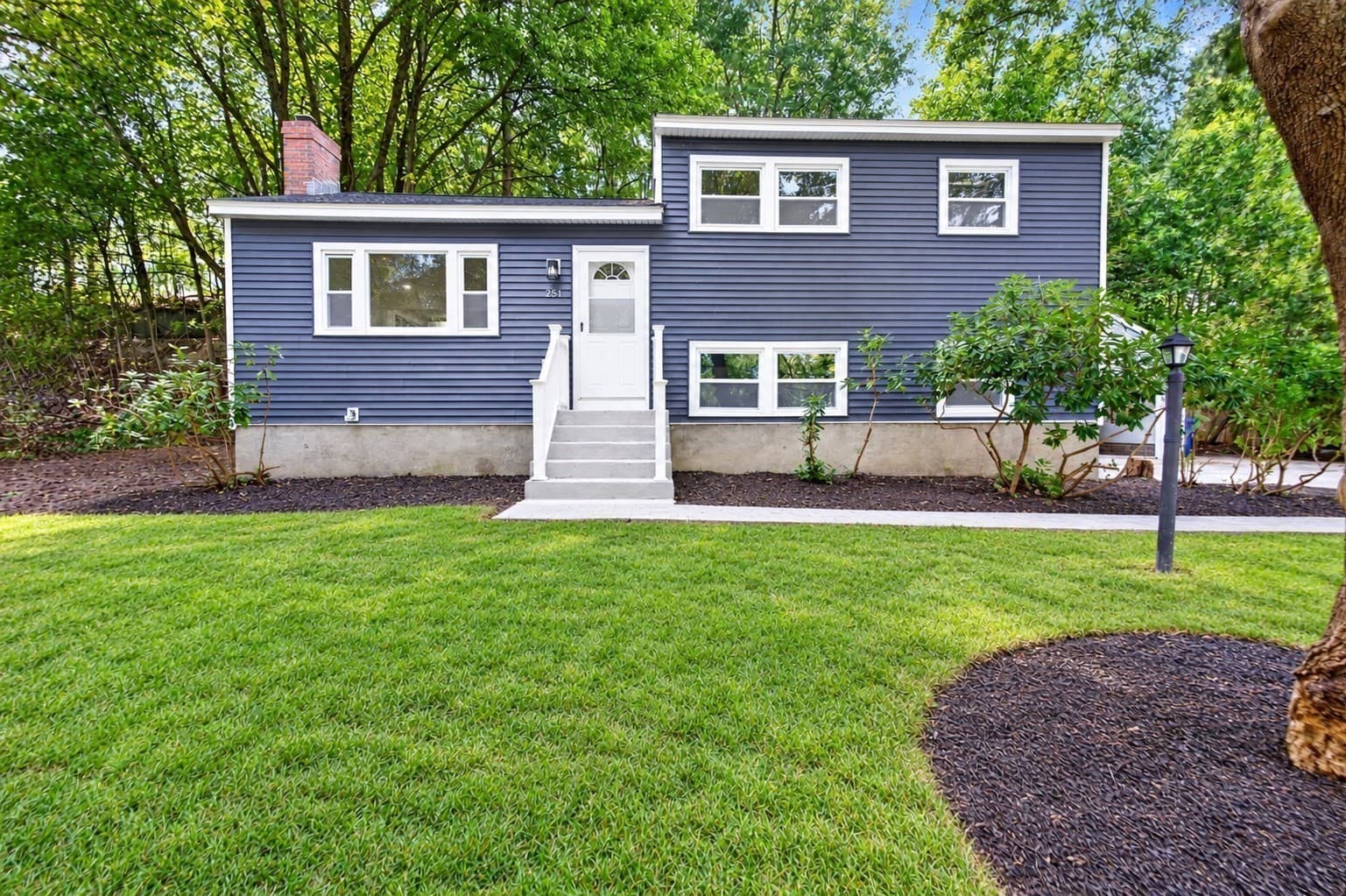 251 Winn St, Burlington MA 01803