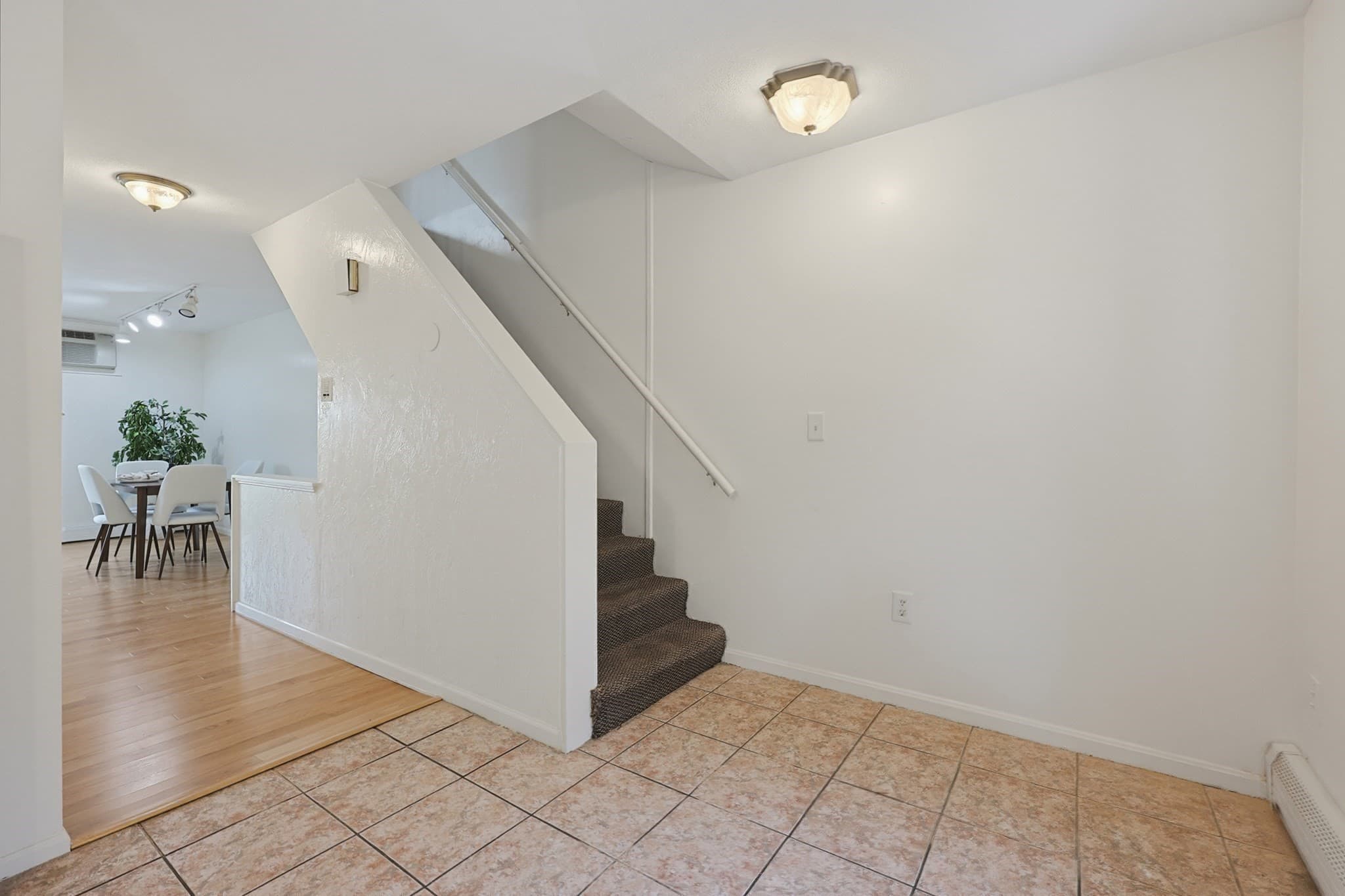 Condominium at 294 Paris Street # 294, Boston MA 02128, Boston, photo 19 of 33