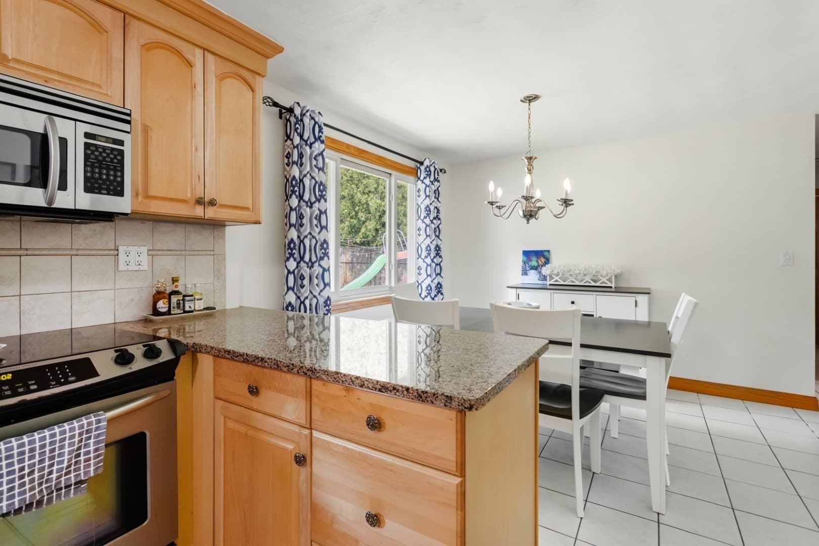 Single Family Residence at 19 Amherst Road, Beverly MA 01915, Beverly, photo 6 of 33