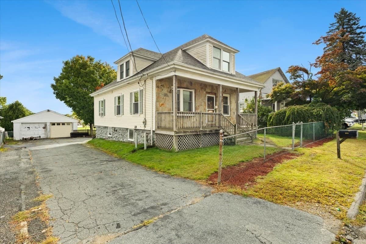 Single Family Residence at 898 Church Street, New Bedford MA 02745, New Bedford, photo 2 of 42