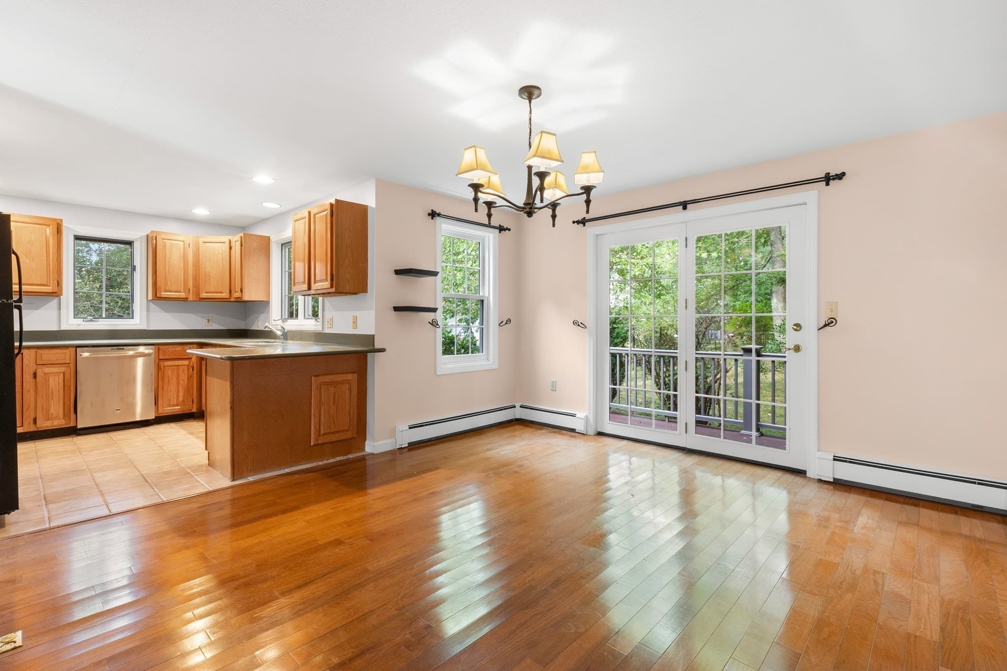 Condominium at 8 Patriots Lndg # 8, Essex MA 01929, Essex, photo 10 of 42