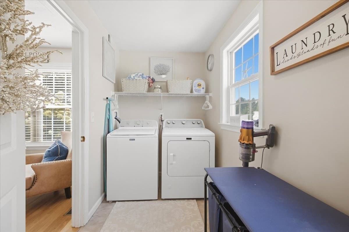 Single Family Residence at 15 Garden Ter, Walpole MA 02081, Walpole, photo 13 of 42