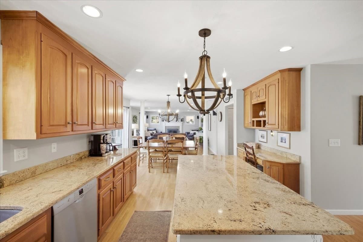 Single Family Residence at 15 Garden Ter, Walpole MA 02081, Walpole, photo 5 of 42