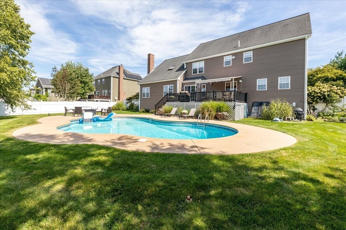 Single Family Residence at 15 Garden Ter, Walpole MA 02081, Walpole, photo 41 of 42