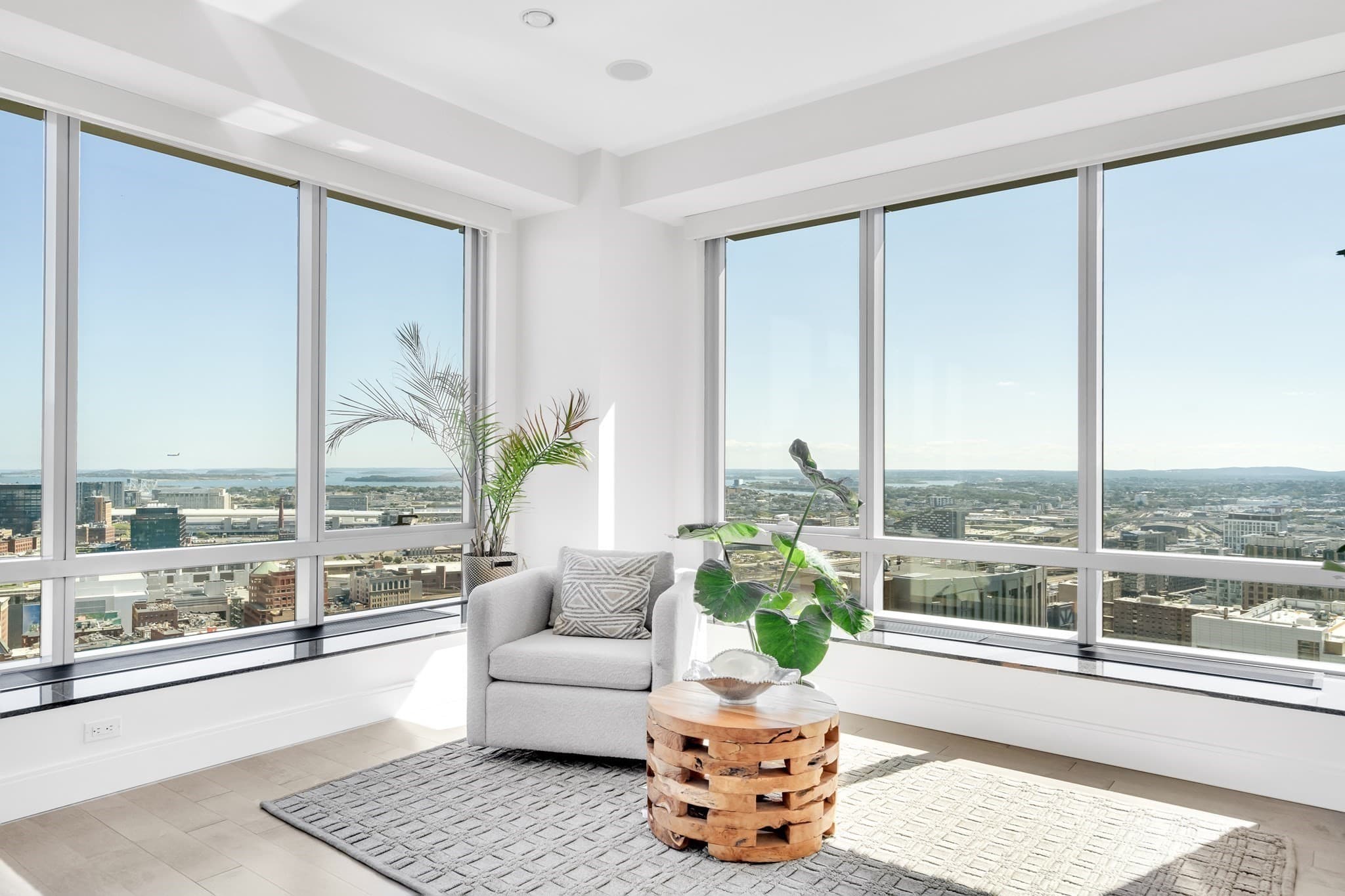 Condominium at 2 Avery Street # 35H, Boston MA 02111, Boston, photo 3 of 17