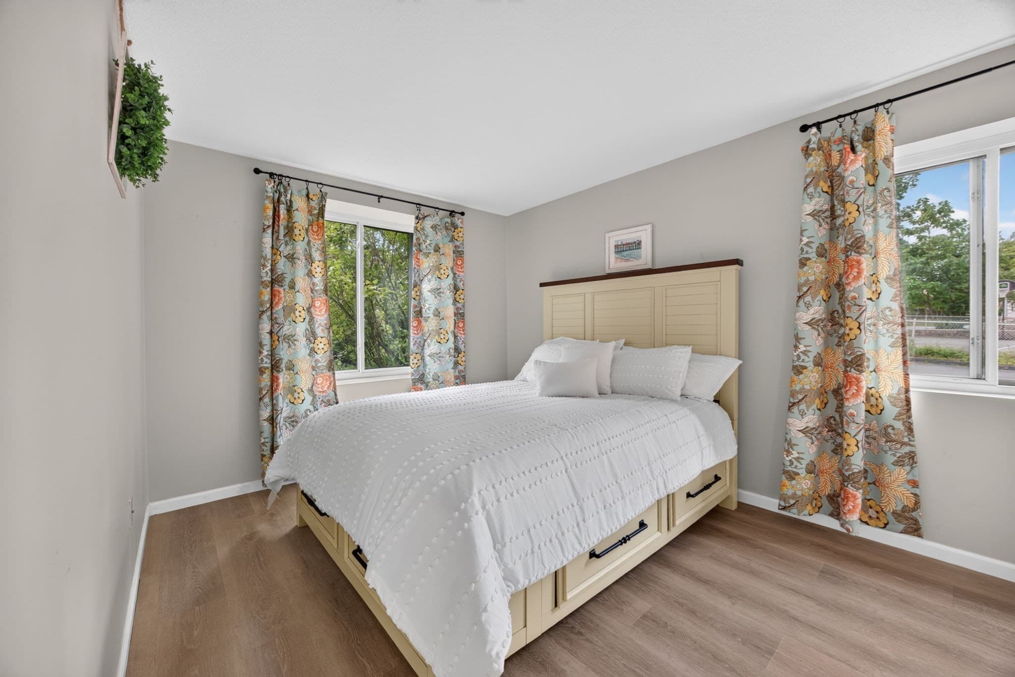 Condominium at 61 Wright # 105, Stoneham MA 02180, Stoneham, photo 8 of 28