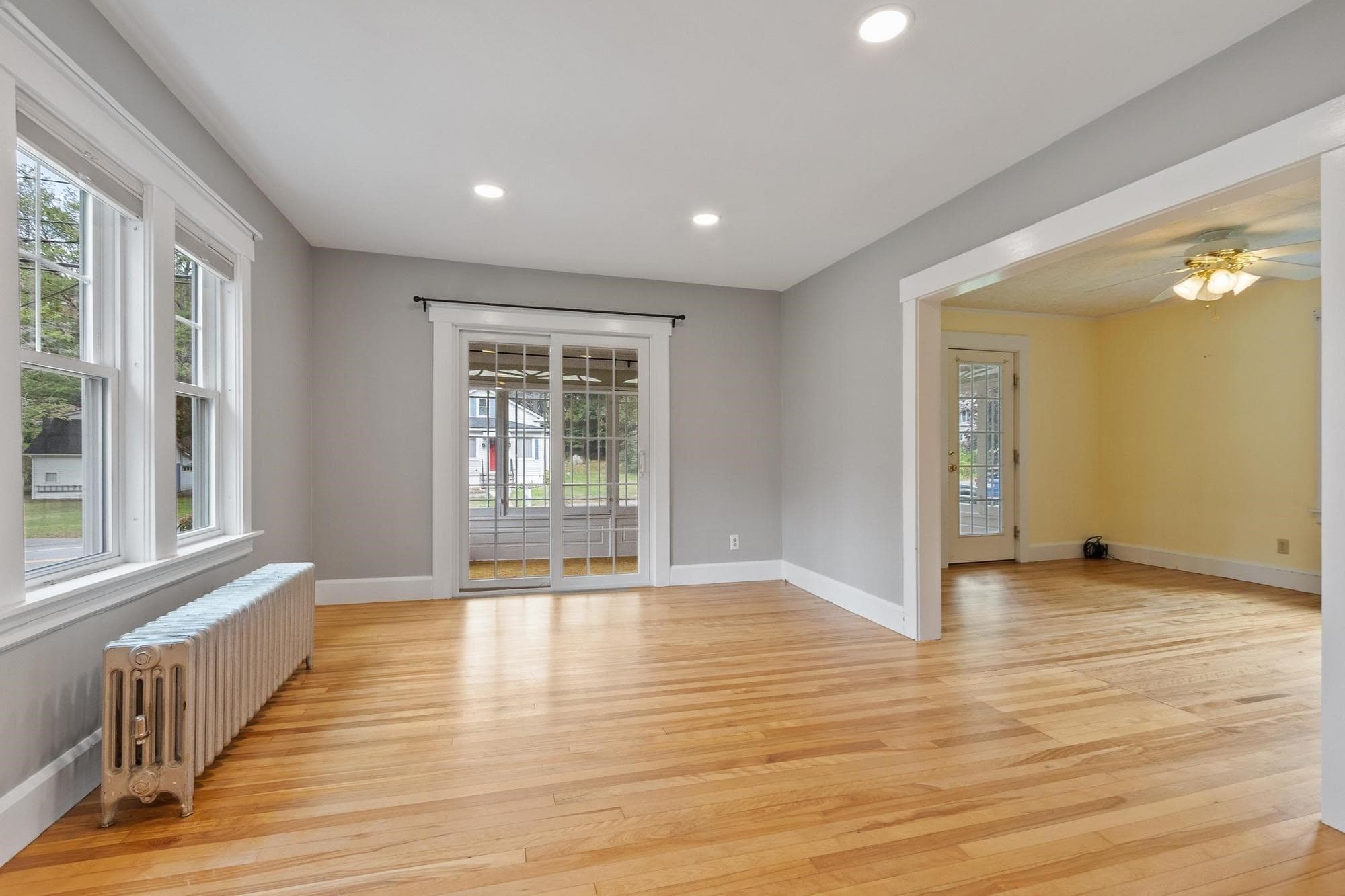 Single Family Residence at 323 Pearl St, Gardner MA 01440, Gardner, photo 14 of 32
