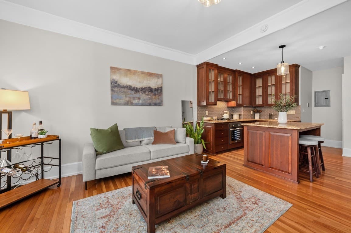 400 Marlborough St # 9, Boston MA 02115