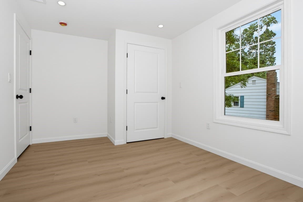 Single Family Residence at 33 Cheryl Ln, Holliston MA 01746, Holliston, photo 19 of 32