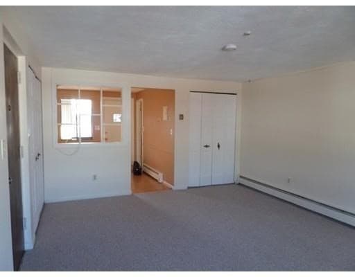 Condominium at 30A Colonial Drive # 6, Andover MA 01810, Andover, photo 4 of 14