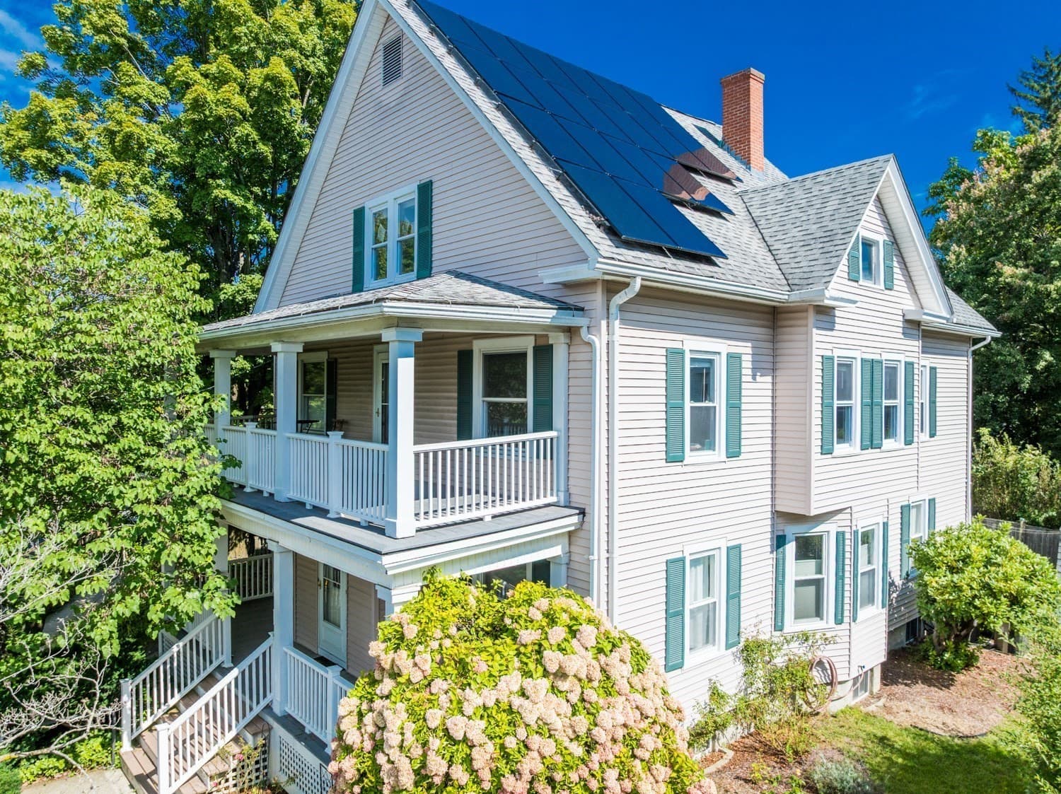 2 Family - 2 Units Up/Down at 59 North St, Northampton MA 01060, Northampton, photo 2 of 42