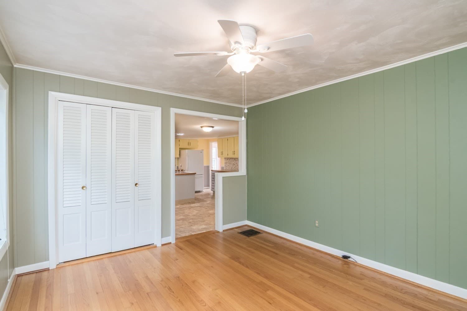 2 Family - 2 Units Up/Down at 59 North St, Northampton MA 01060, Northampton, photo 17 of 42