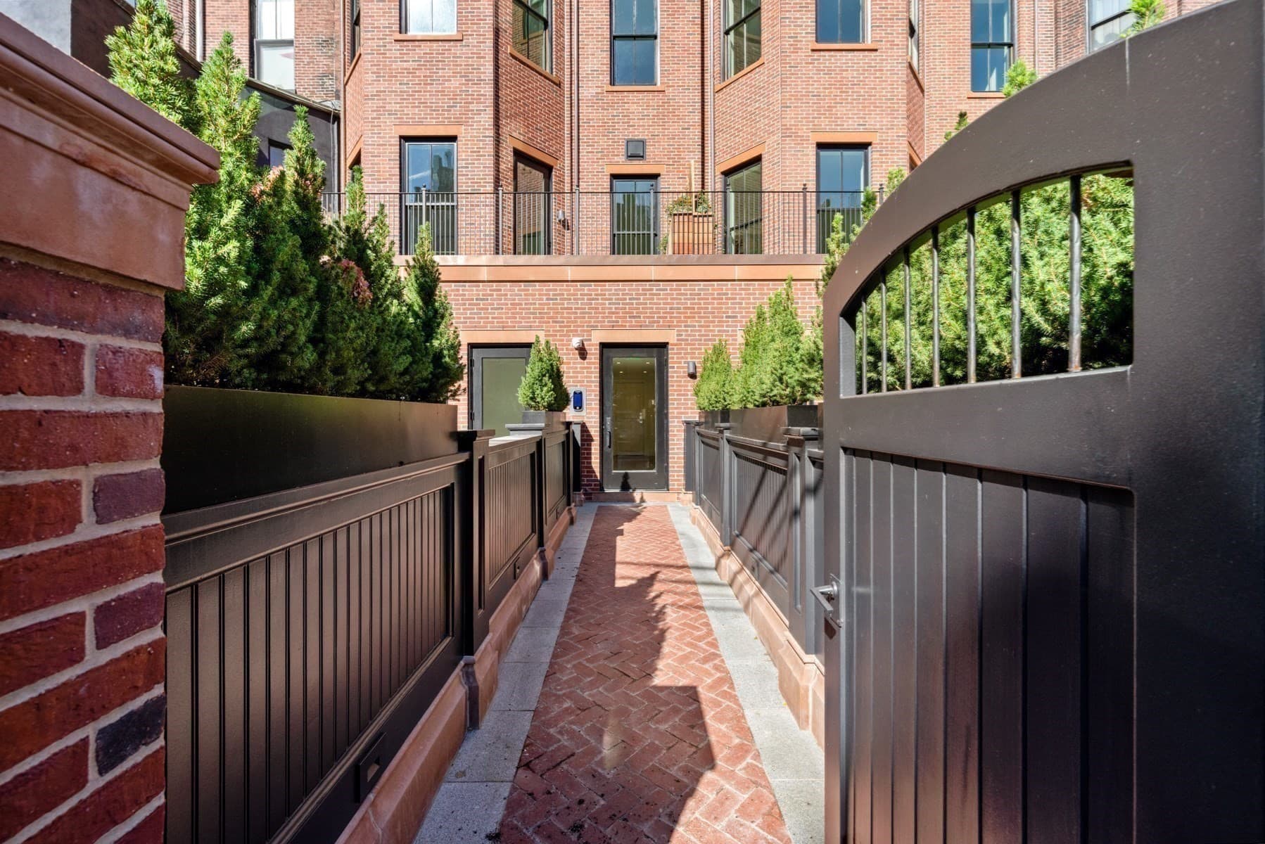 Condominium at 262 Commonwealth Ave # 1A, Boston MA 02116, Boston, photo 32 of 40