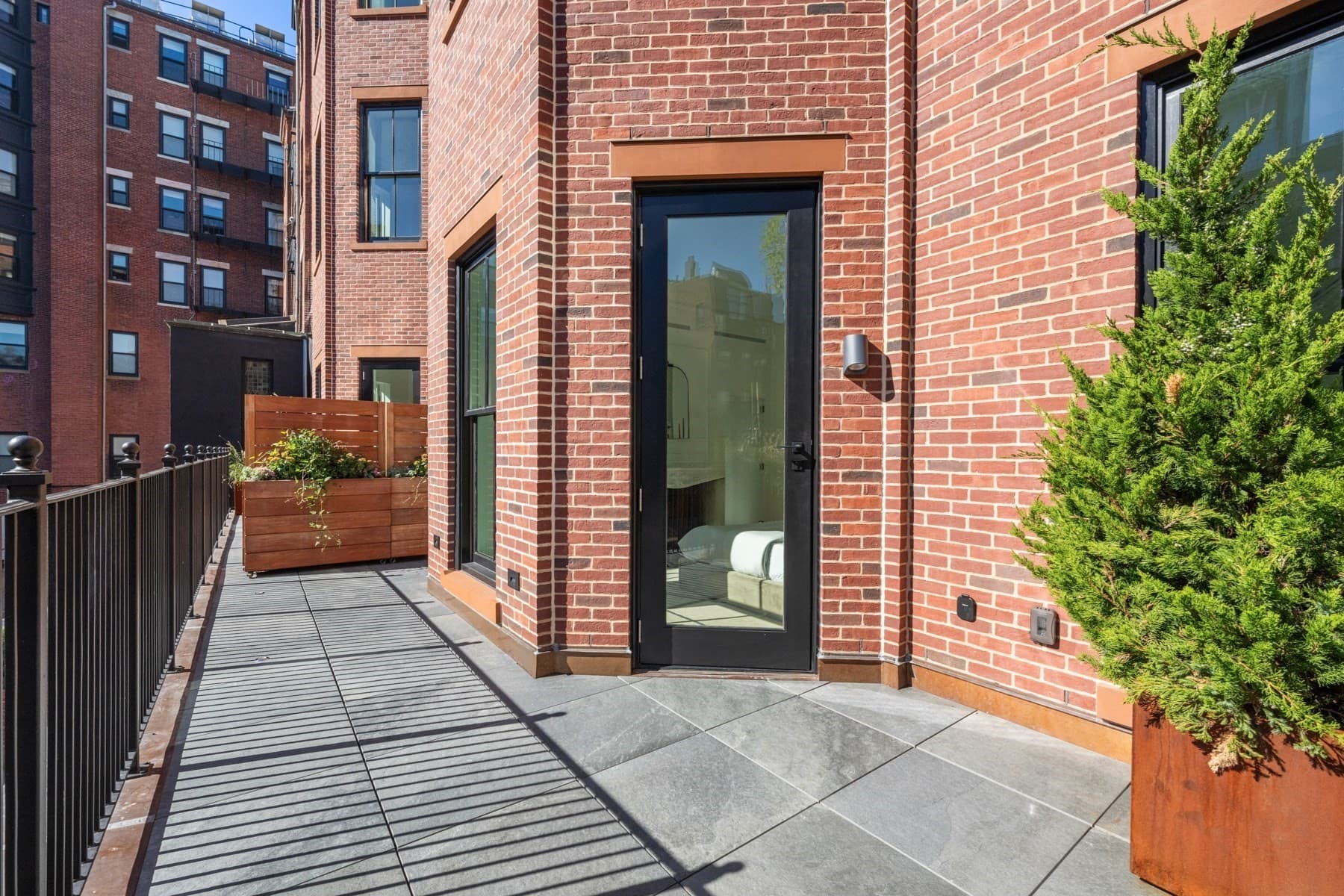 Condominium at 262 Commonwealth Ave # 1A, Boston MA 02116, Boston, photo 20 of 40