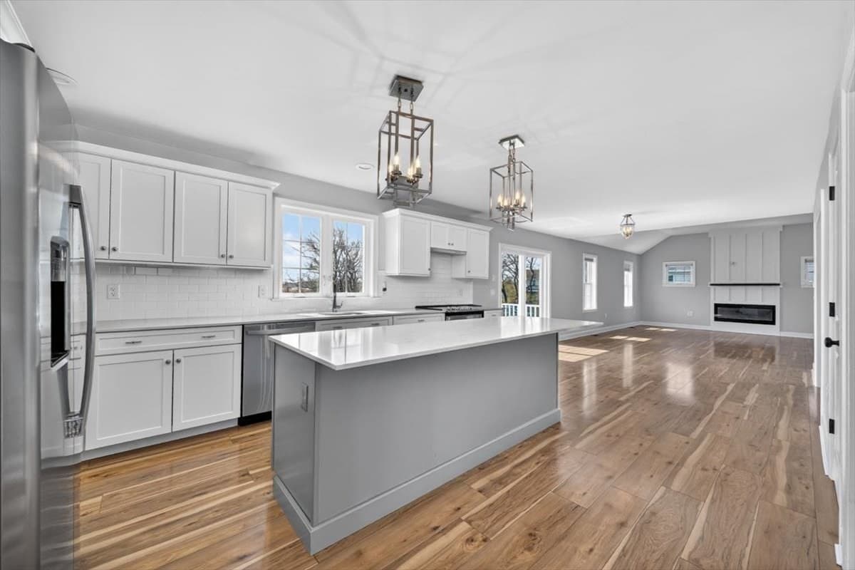 Single Family Residence at 143 Driftway, Scituate MA 02066, Scituate, photo 3 of 30