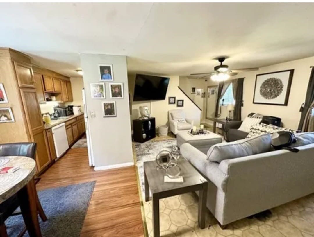 Condominium at 205 Bishop Dr # 205, Framingham MA 01702, Framingham, photo 2 of 12