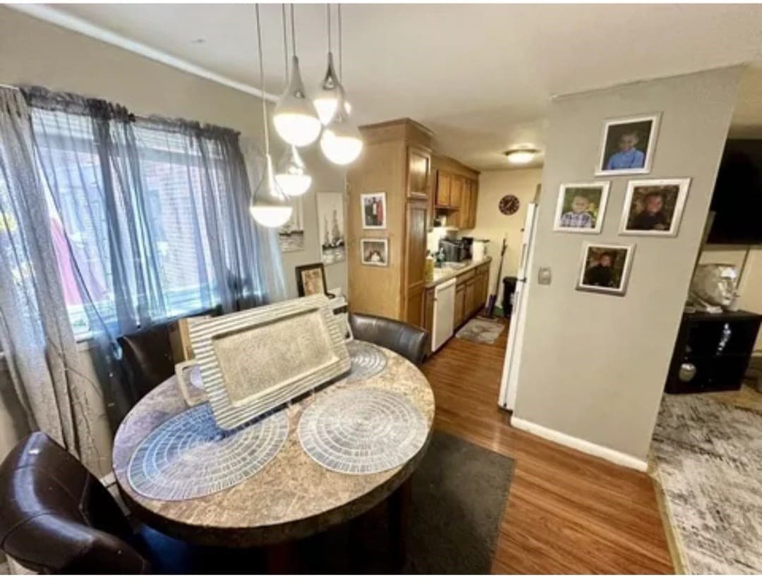 Condominium at 205 Bishop Dr # 205, Framingham MA 01702, Framingham, photo 6 of 12