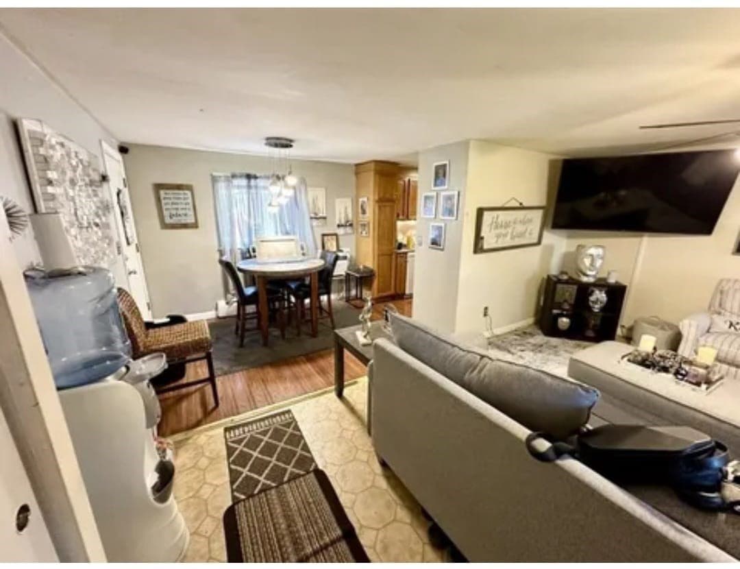Condominium at 205 Bishop Dr # 205, Framingham MA 01702, Framingham, photo 3 of 12