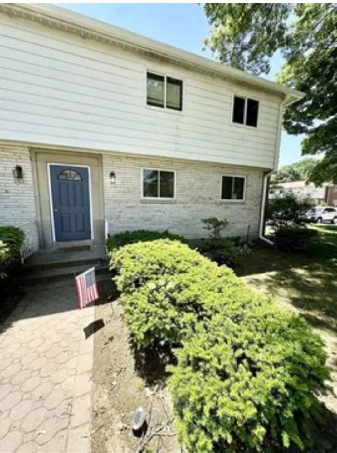 Condominium at 205 Bishop Dr # 205, Framingham MA 01702, Framingham, photo 11 of 12