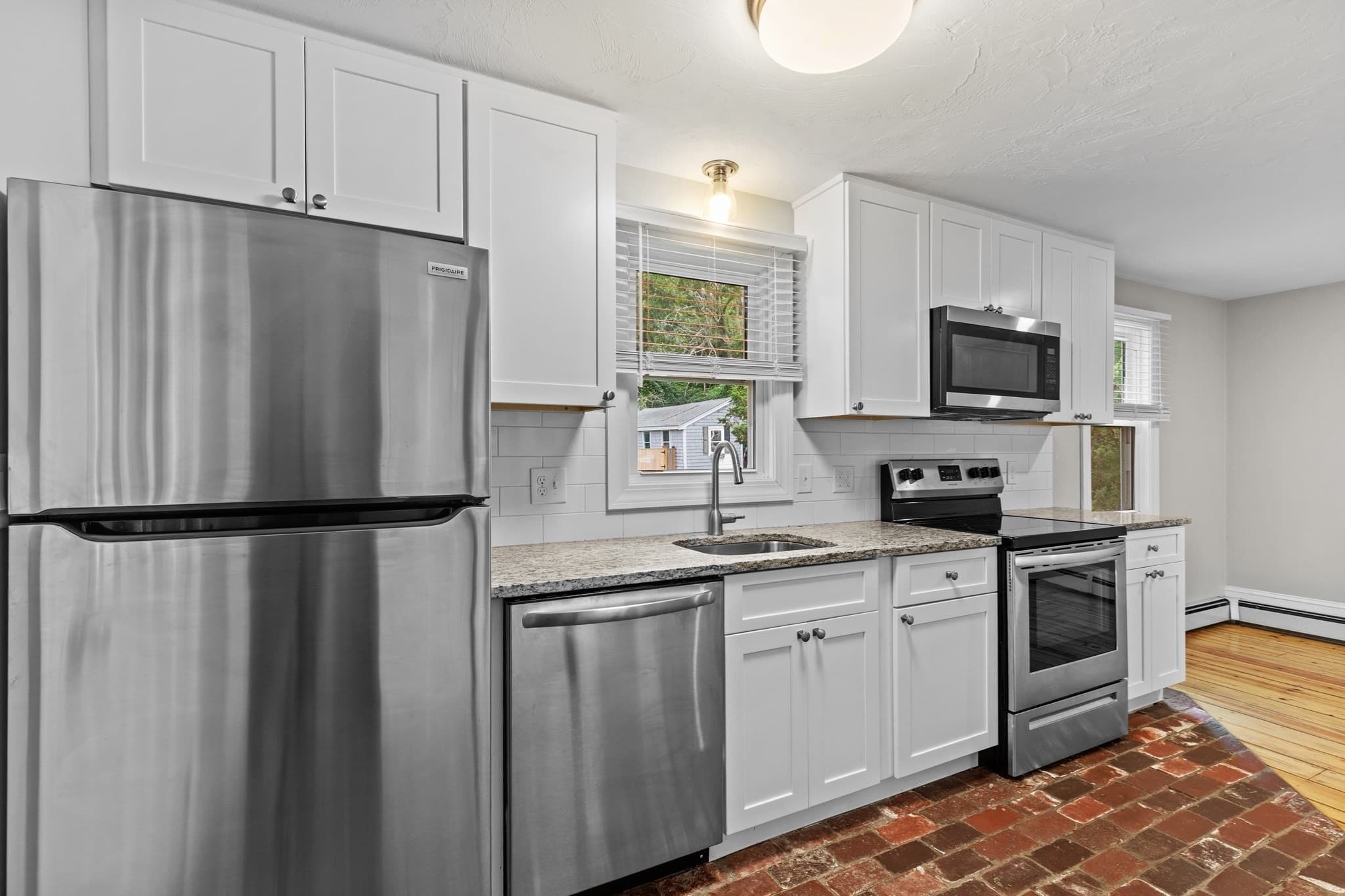 Condominium at 12 State Rd # 2E, Plymouth MA 02360, Plymouth, photo 6 of 37