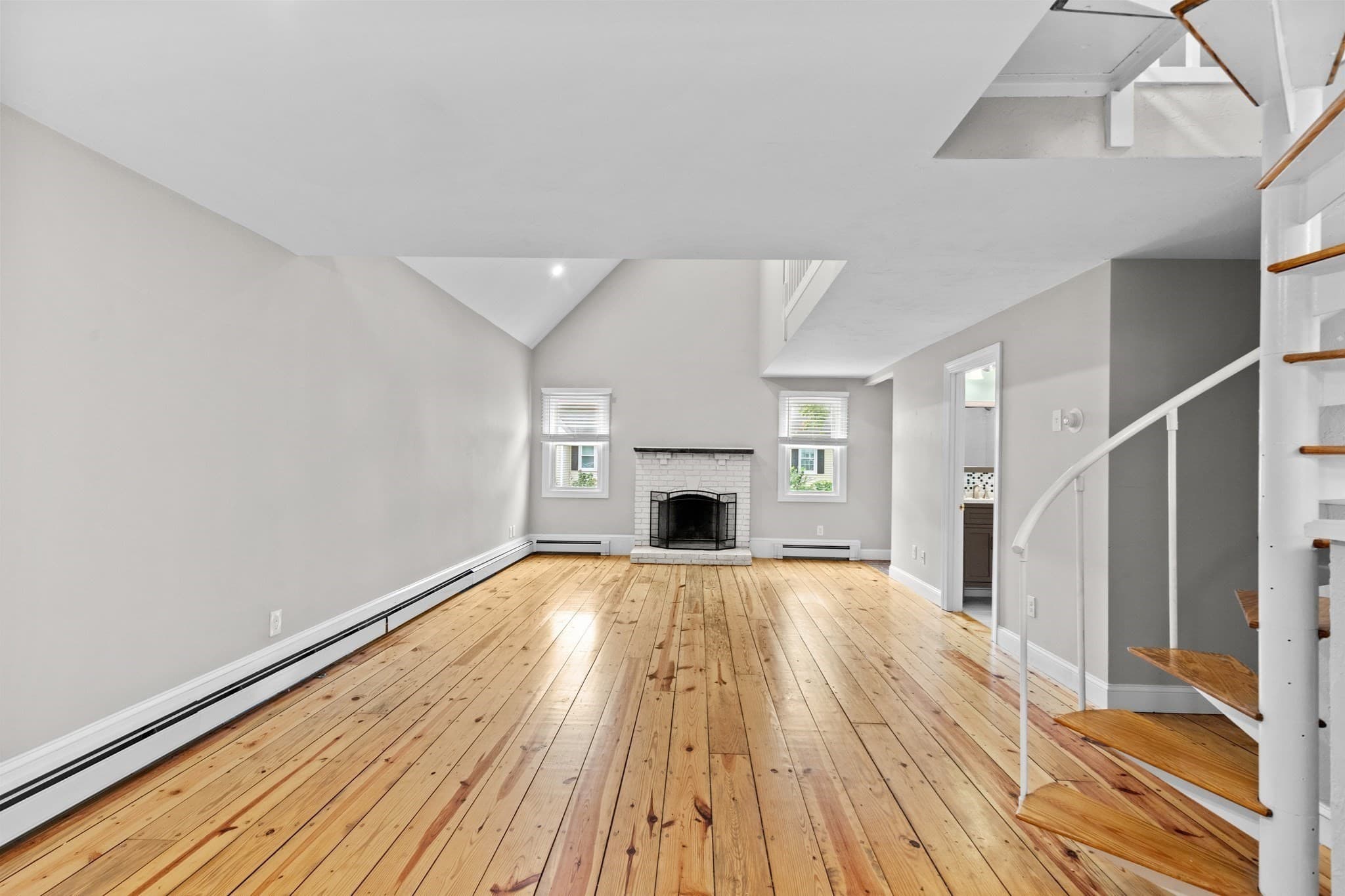 Condominium at 12 State Rd # 2E, Plymouth MA 02360, Plymouth, photo 13 of 37