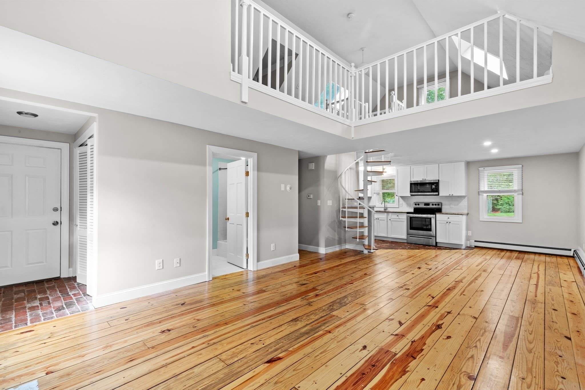 Condominium at 12 State Rd # 2E, Plymouth MA 02360, Plymouth, photo 11 of 37