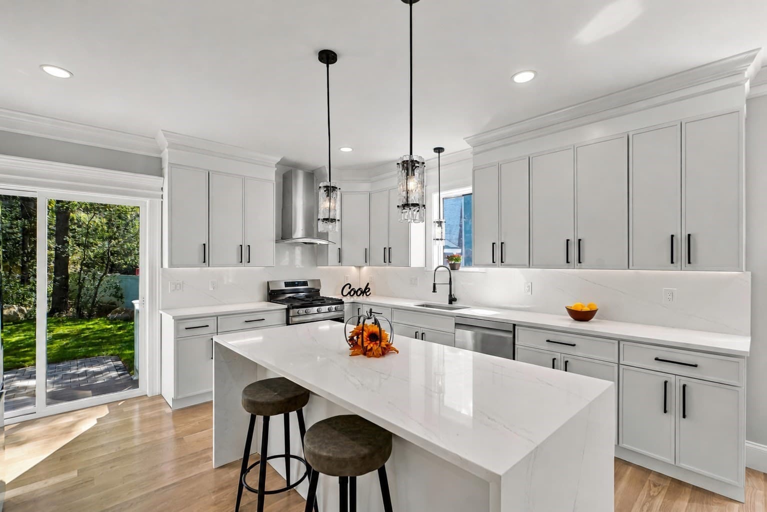 Single Family Residence at 91 High, Upton MA 01568, Upton, photo 3 of 42